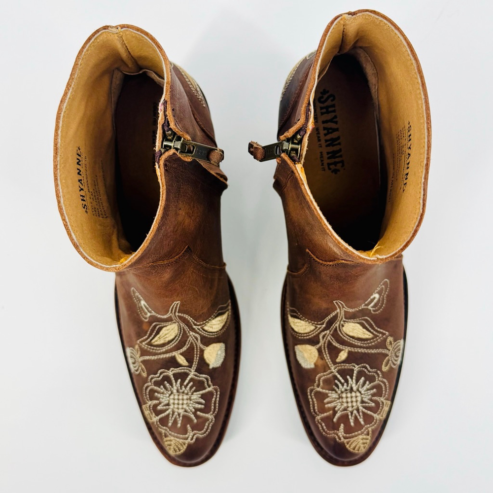 Shyanne Summer Arena Brown Floral Embroidered Western Ankle Boots Size 9 - Picture 3 of 11